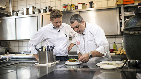 Christian Bau as Guest Chef at Ikarus